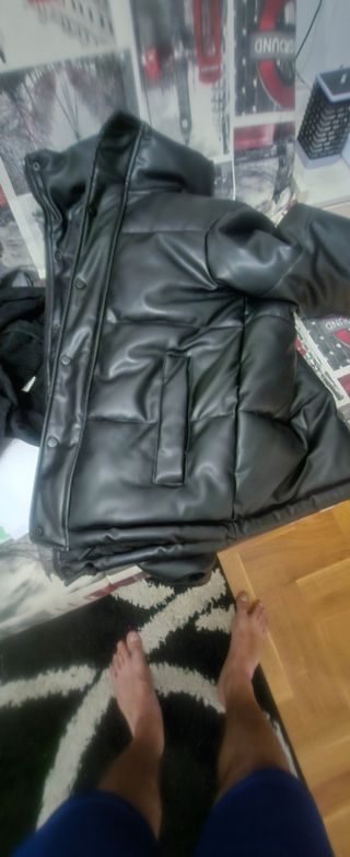 Cazadora Zara Negra