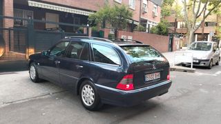Mercedes-Benz C180 ELEGANCE 