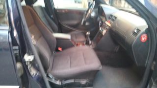 Mercedes-Benz C180 ELEGANCE 