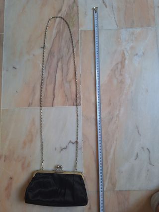 Bolso de mano negro