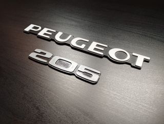 PEUGEOT 205 MK1 EMBLEMAS (Colores disponibles)