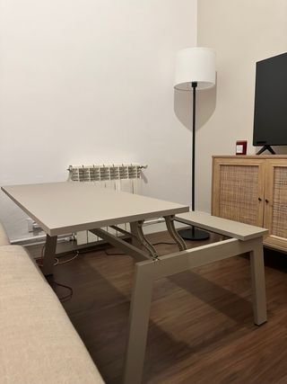 Mesa de centro moderna beige/gris elevable