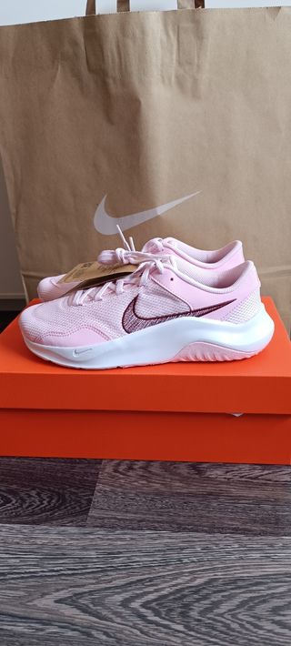 Zapatillas Nike Rosas y Blancas