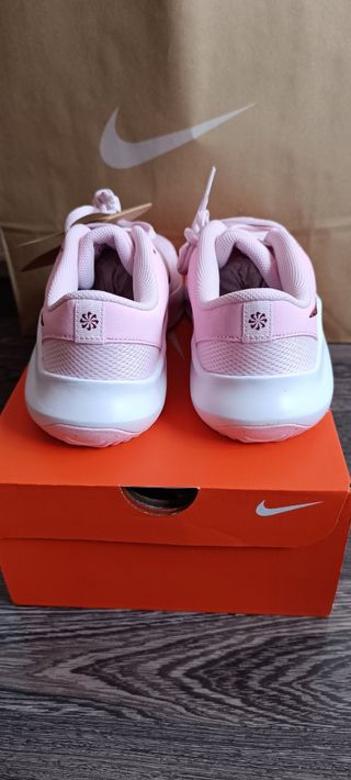 Zapatillas Nike Rosas y Blancas