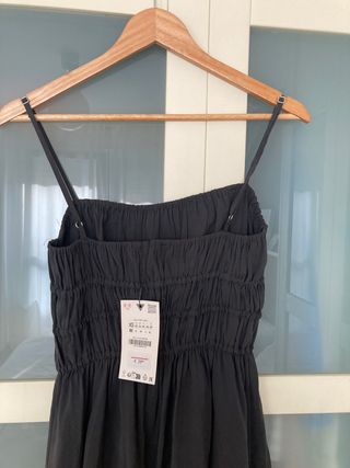 Vestido Midi Zara Negro Fruncido