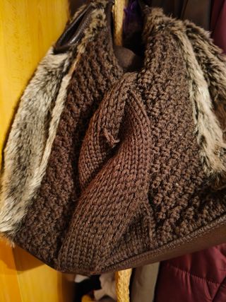 Botas y bolso marrón