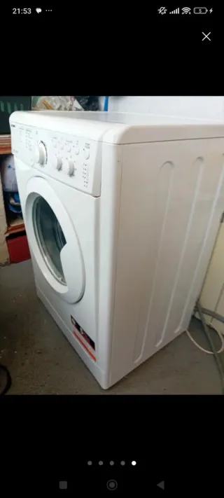 Lavadora blanca