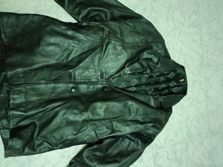Dos chaquetas de piel negras mujer