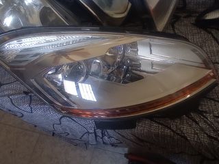 Piezas de coche seminuevas