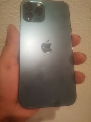 iPhone 12 Pro Max 256GB + Apple Watch Nike