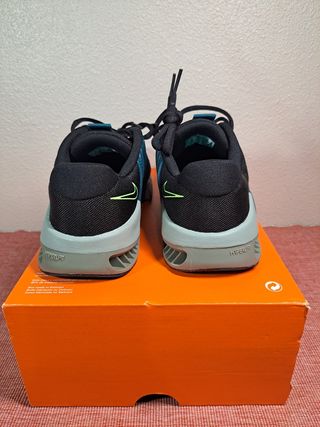 NIKE METCON 9 T42