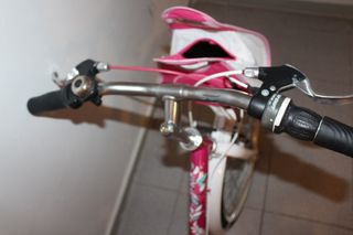 Bicicleta niña 20 pulgadas. MUY buen estado. 
