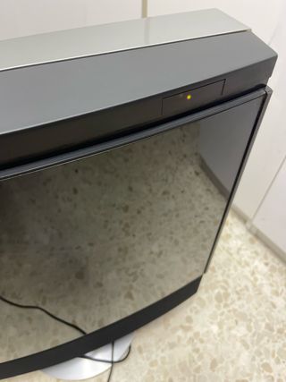 Televisor Bang & Olufsen Beovision MX 4002