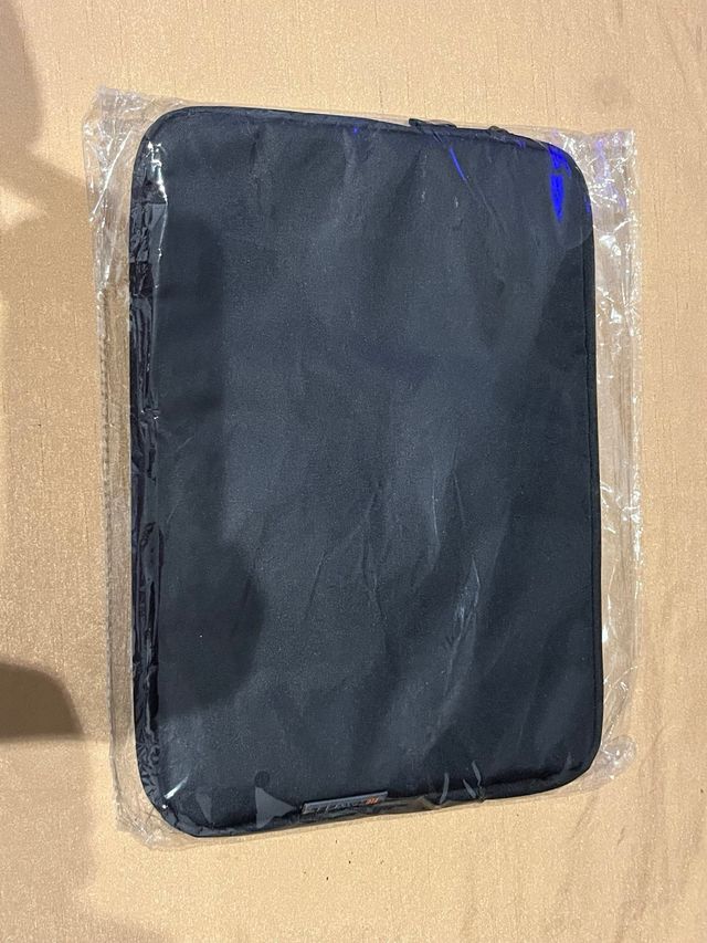 Funda portátil ordenador negra