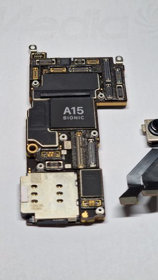 iPhone 13 Pro Max 128GB placa