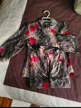 Chaqueta estampada floral