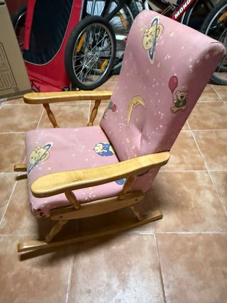 Mecedora infantil con estampado