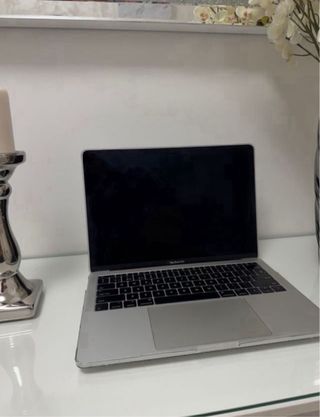 MacBook Pro 2017 256 GB Argento 