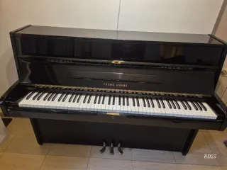 Piano Vertical Negro Young Chang