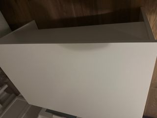 Mesa elevable Ikea blanca modelo Ostavall