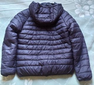 Chaqueta McKenzie Negra Acolchada.