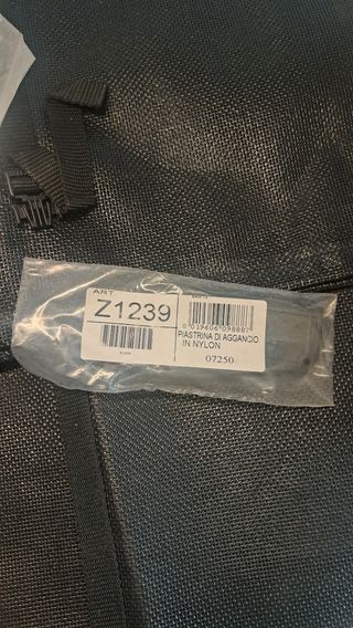 Piastra Aggancio Nylon Givi Z1239
