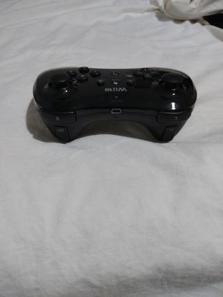 Mando Wii U Pro Negro