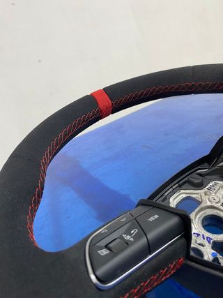 Volante deportivo personalizado