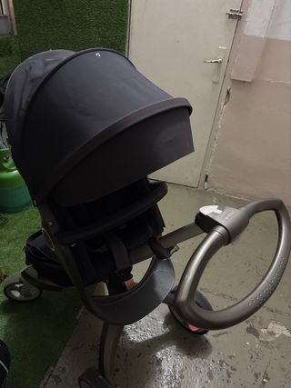 Moni Mecedora y Silla de Coche