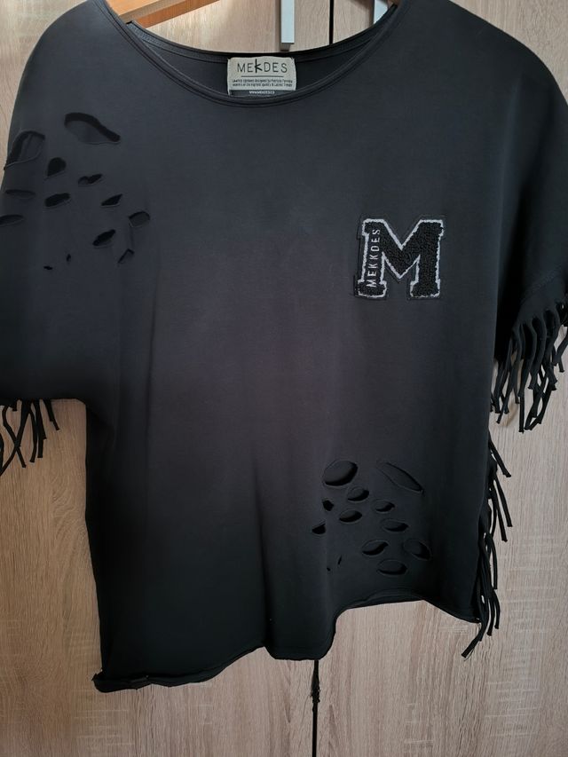 Camiseta MEKKDES Talla Única Desgastada