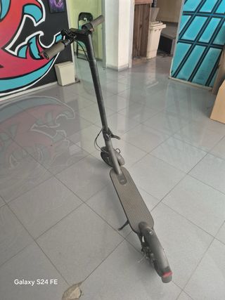 Patinete Eléctrico Xiaomi 
(leer descripción)