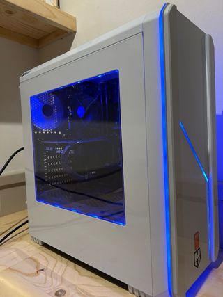Computer da gioco per PC bianco 