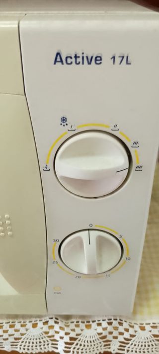 Microondas Taurus 17L