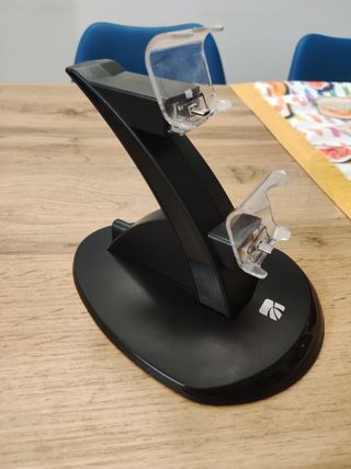 Stazione Ricarica Joystick PS4 Xtreme