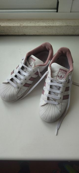 Adidas Superstar Blancas y Rosas
