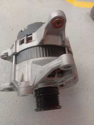 Alternador Mercedes A 000 906 77 03