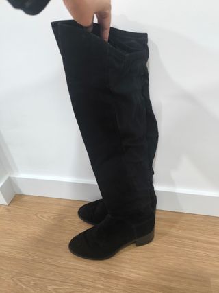Botas altas negras