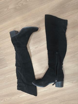 Botas altas negras