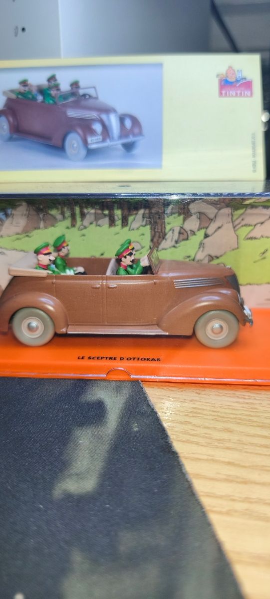 Auto Le Sceptre d'Ottokar Tintin