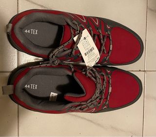 Zapatillas Deportivas Rojas y Grises Talla 43