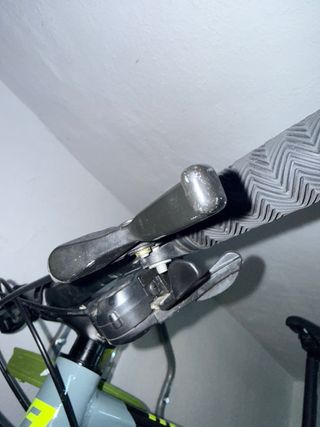Bicicleta de montaña Atractor 2.9