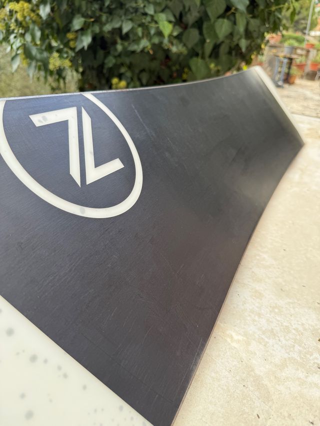 Tabla Snowboard Nidecker + Fijaciones Burton