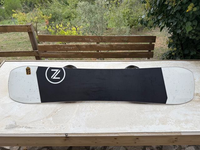 Tabla Snowboard Nidecker + Fijaciones Burton