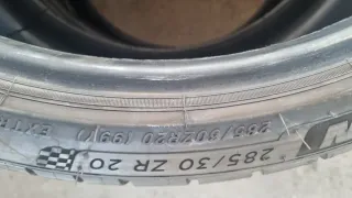 Neumáticos Michelin 285 30 ZR20 Pilot Sport 4s