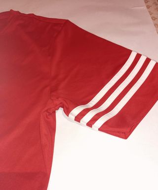Camiseta Adidas Roja
