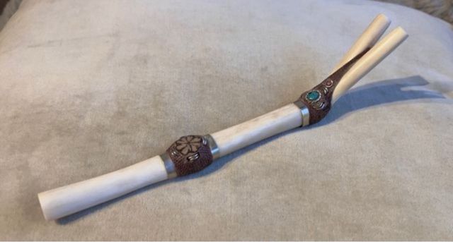 Tepi Hueso Doble Salida