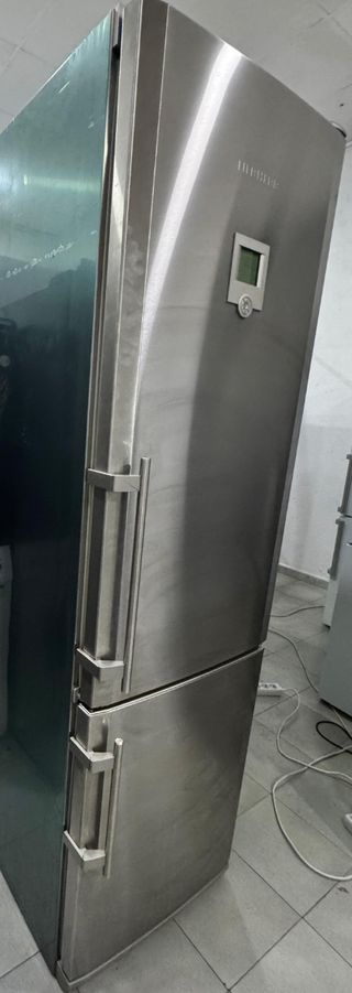 FRIGORÍFICO LIEBHERR ACERO INOXIDABLE NO FROST ❄️