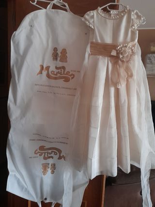 Vestido de comunión blanco y crudo