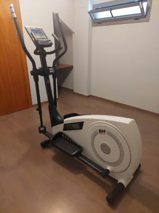 Bicicleta Elíptica BH ZK900