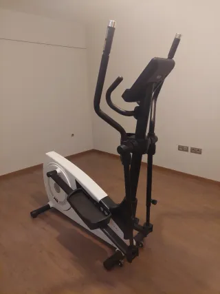 Bicicleta Elíptica BH ZK900